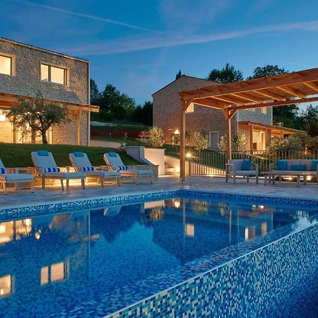 Motovun Villas Exterior photo