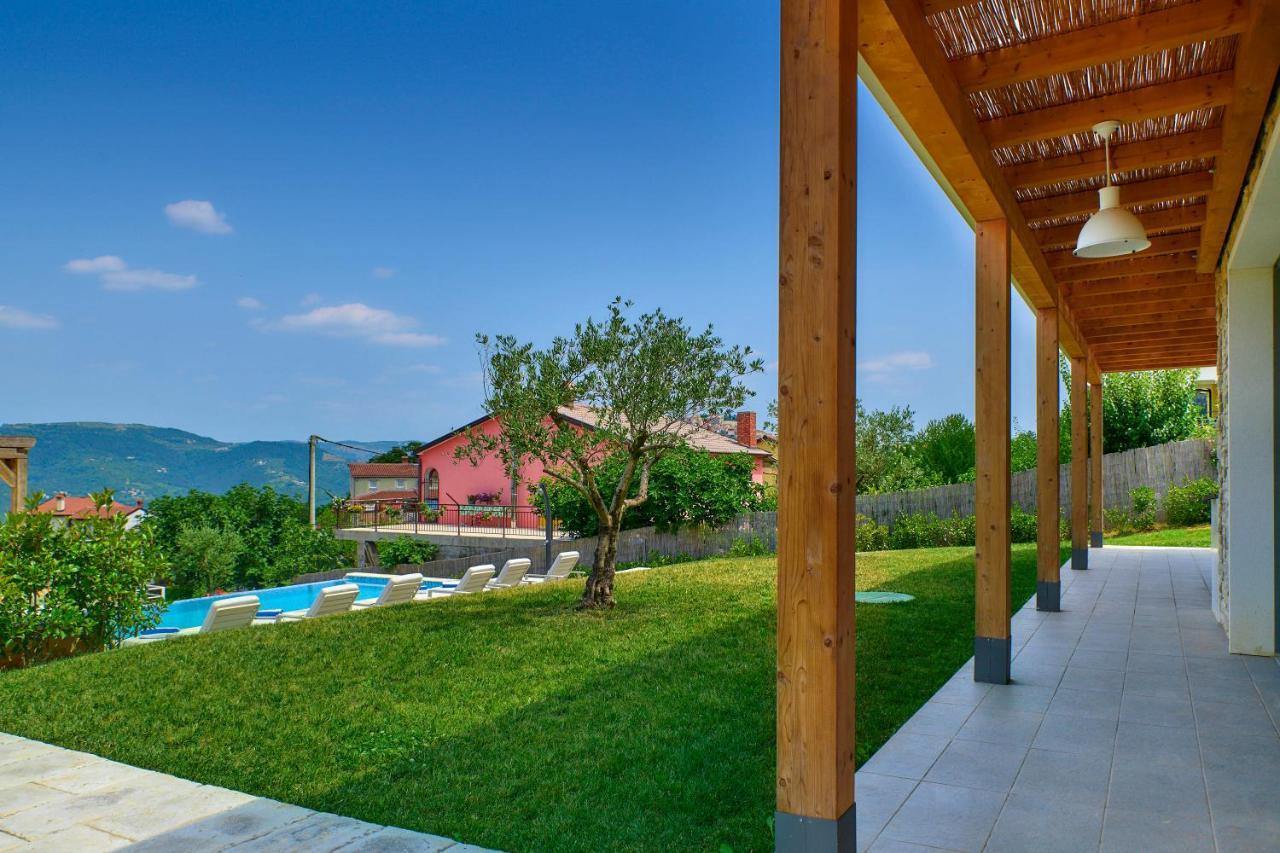 Motovun Villas Exterior photo