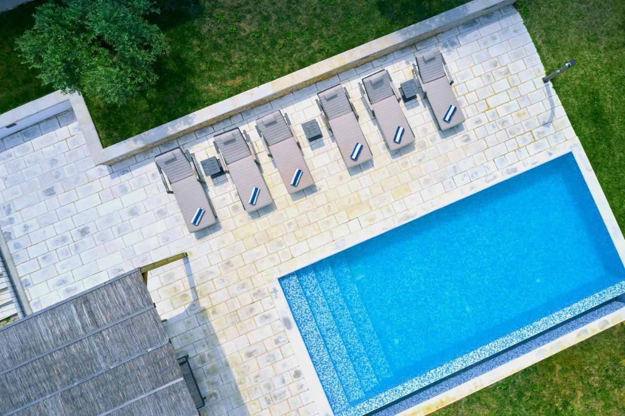 Motovun Villas Exterior photo