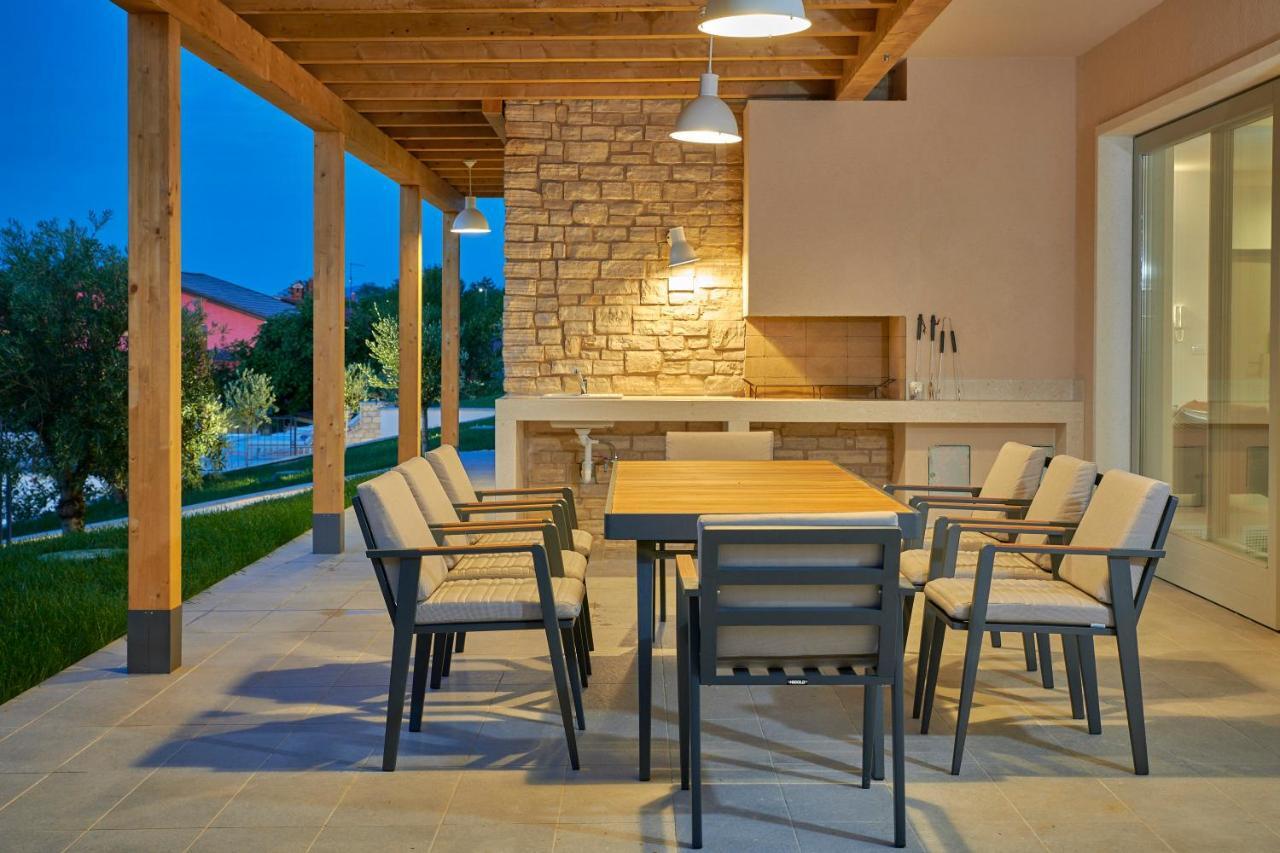 Motovun Villas Exterior photo