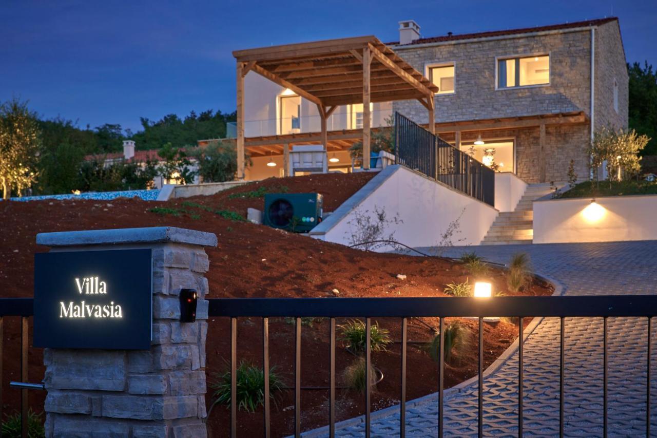Motovun Villas Exterior photo