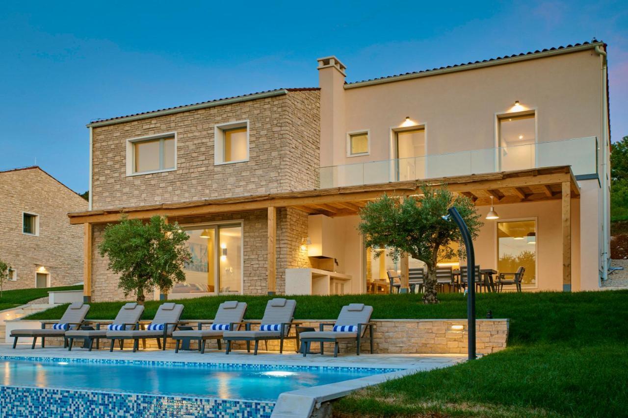 Motovun Villas Exterior photo