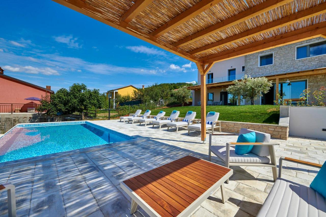 Motovun Villas Exterior photo