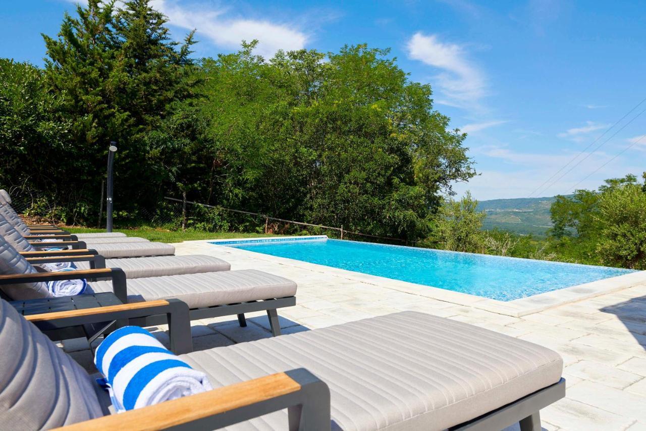 Motovun Villas Exterior photo
