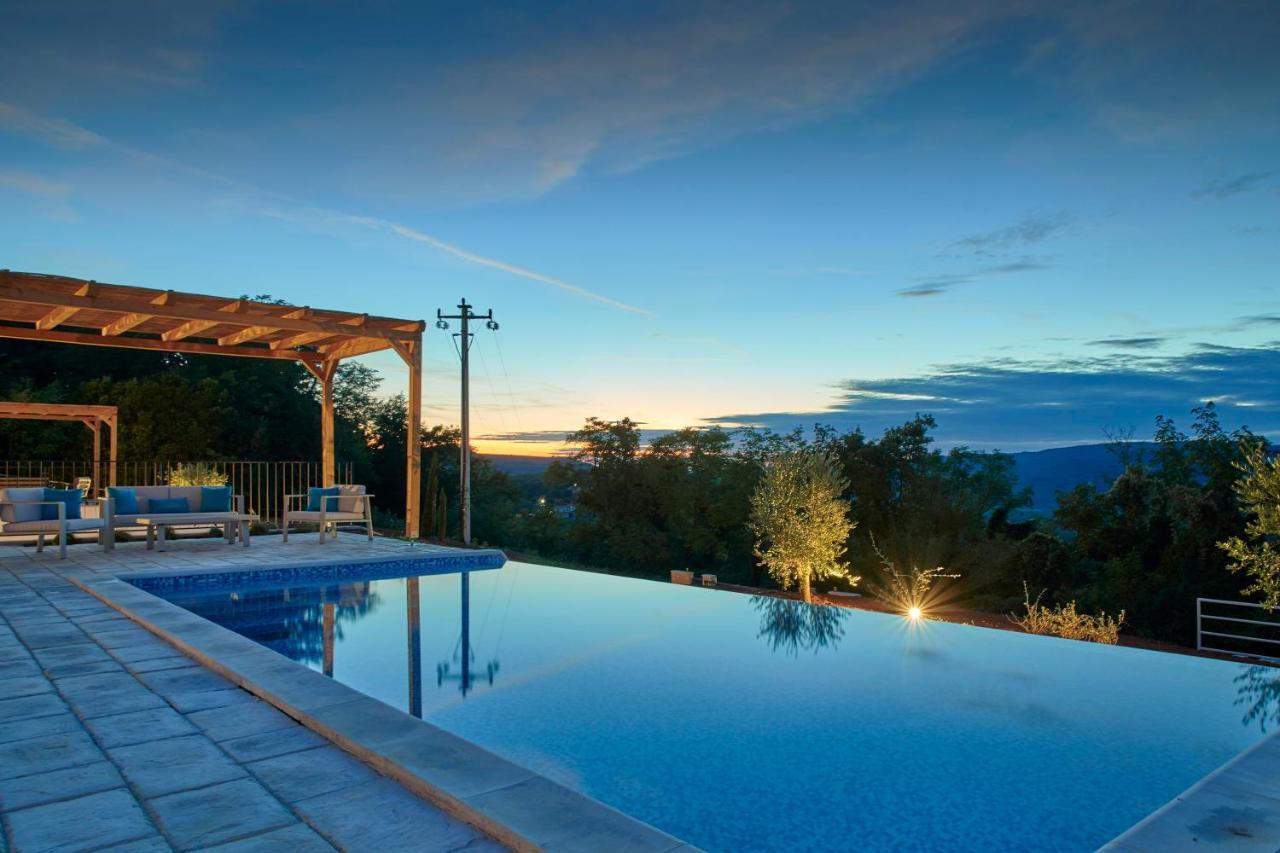 Motovun Villas Exterior photo